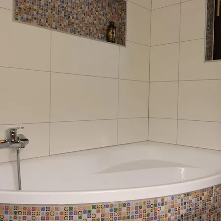 Ella Apartament *